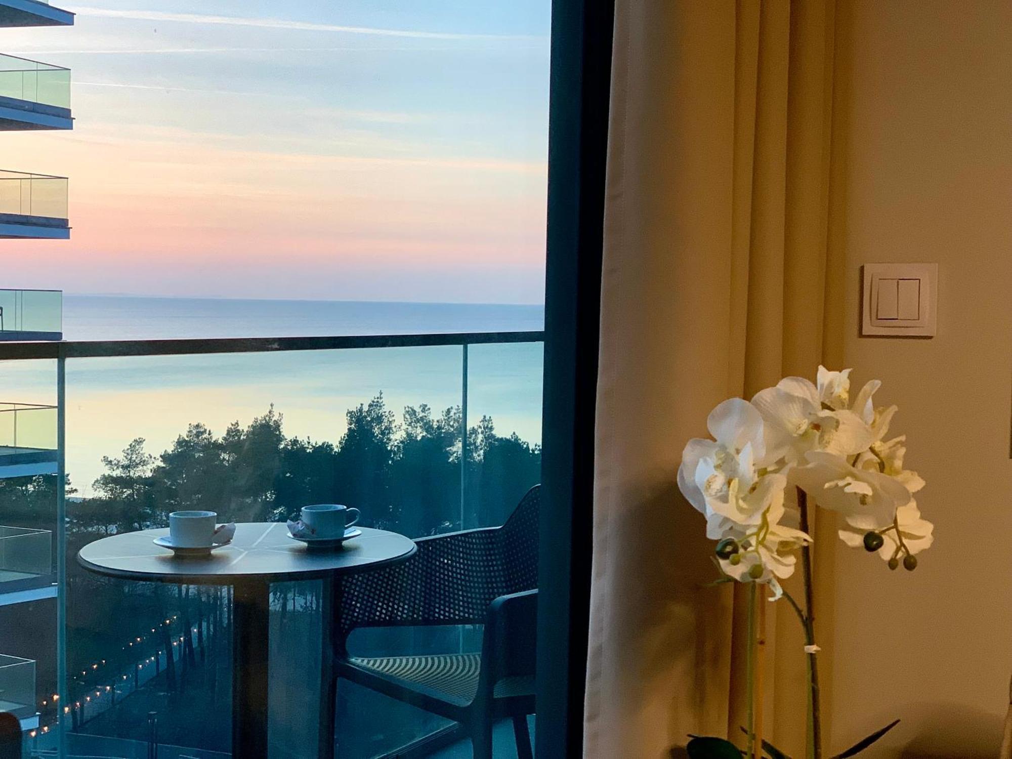 Appartamento Blue Reef 6Th Floor Sea View Miedzyzdroje Esterno foto