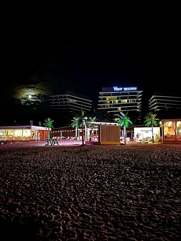 Appartamento Blue Reef 6Th Floor Sea View Miedzyzdroje Esterno foto