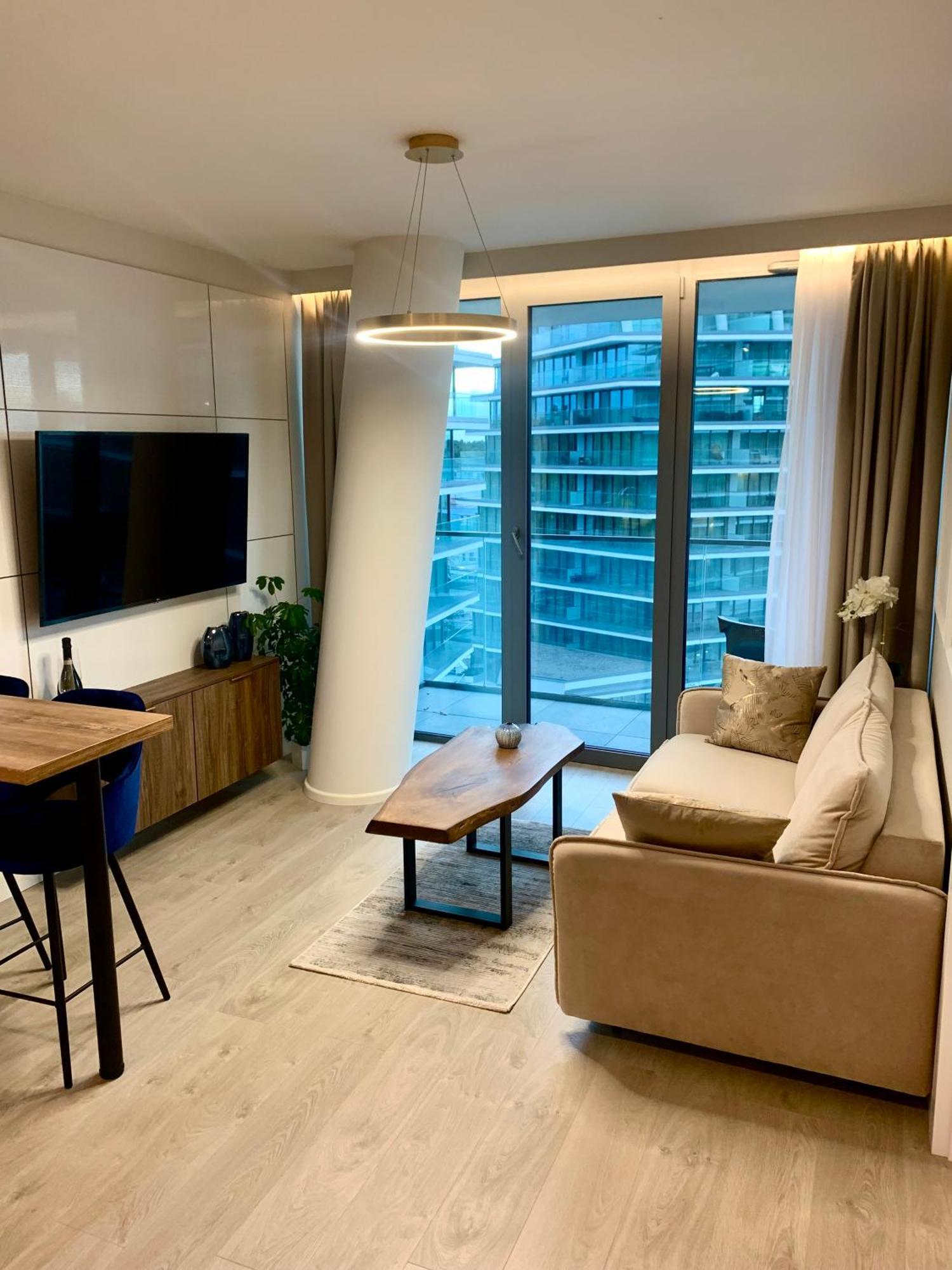 Appartamento Blue Reef 6Th Floor Sea View Miedzyzdroje Esterno foto